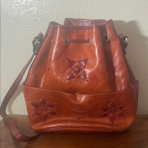Patricia Nash Red Leather Cinch Bag with Embossed Design - Picture 9 of 12